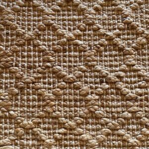 Våre vakre og slitesterke jutwetepper kan bestilles på mål. Ta kontakt for et pristilbud!